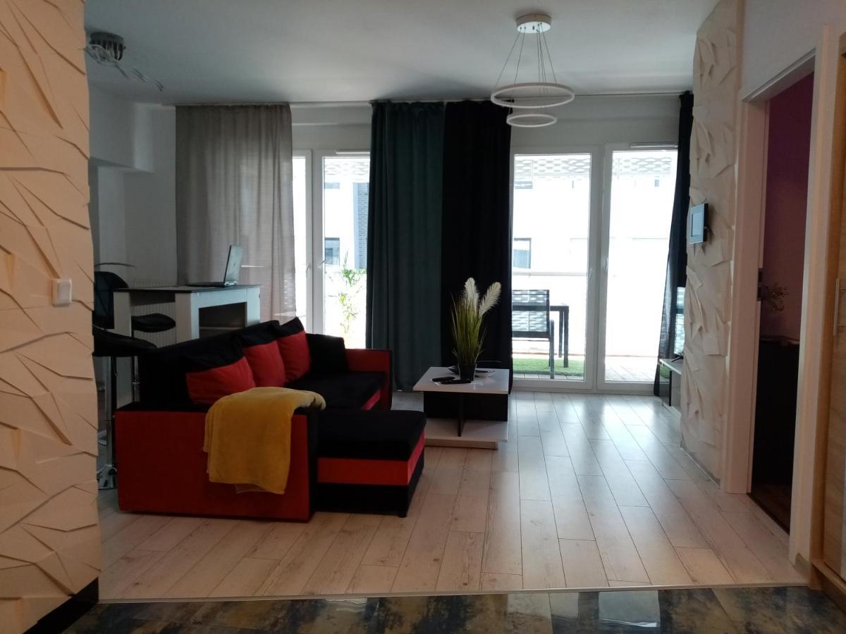 Intelliparts Apartment Вроцлав Екстериор снимка