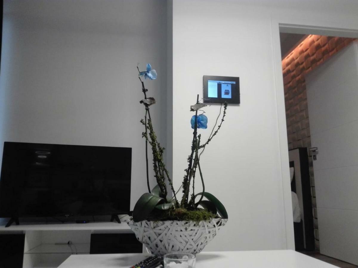 Intelliparts Apartment Вроцлав Екстериор снимка